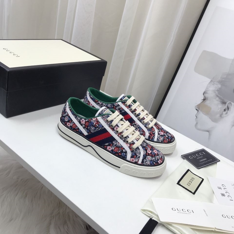 Gucci Casual Shoes